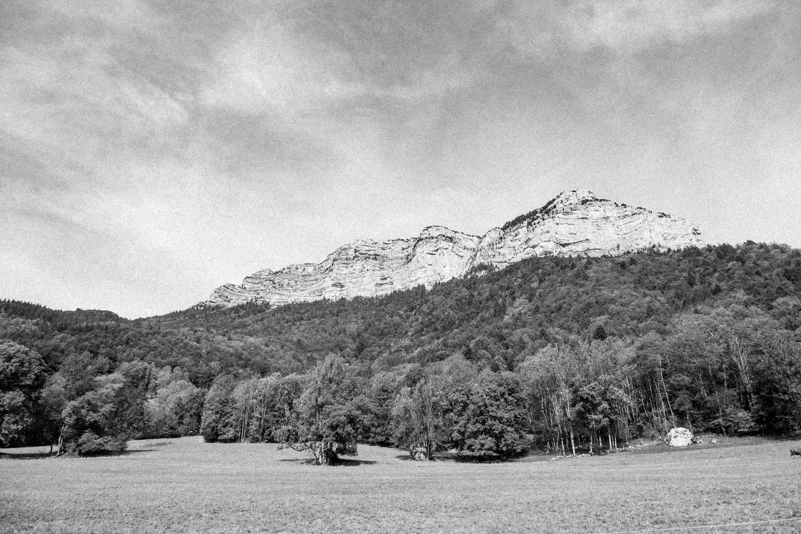 TODO — description de 2022-08-routes-des-alpes-23.webp