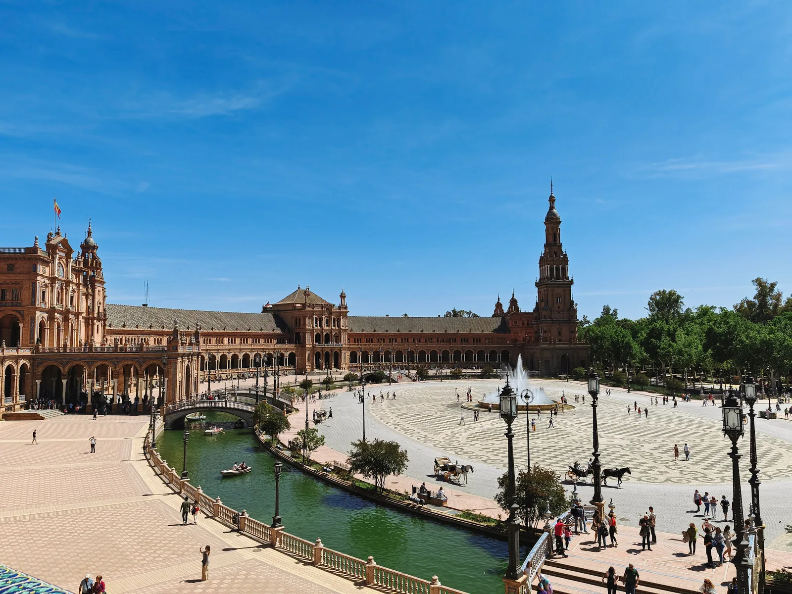 TODO — description de 2024-05-seville-13.webp